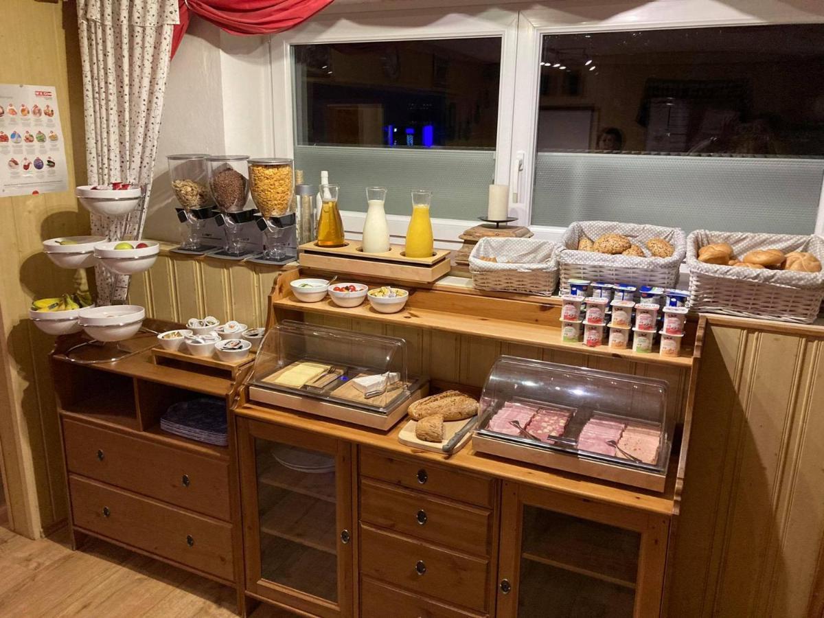 Pension AdlerHorst Steindorf am Ossiacher See Exteriör bild