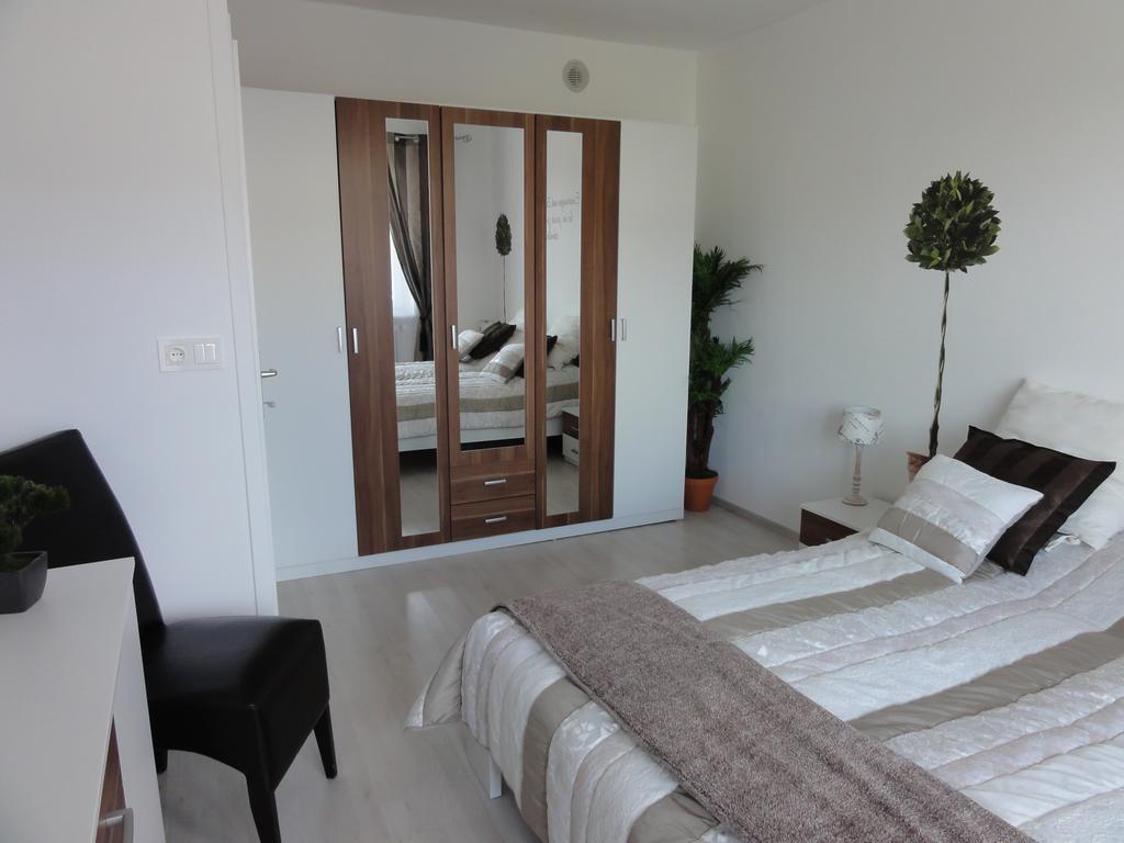 Pension AdlerHorst Steindorf am Ossiacher See Exteriör bild